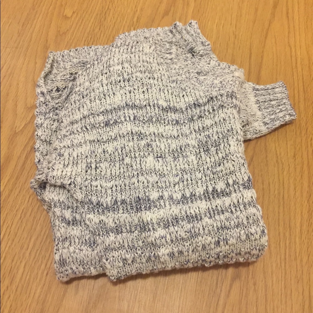 Sweater - Picture 3 of 3